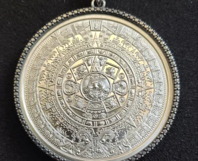 Cadendario Azteca Medalla de plata
