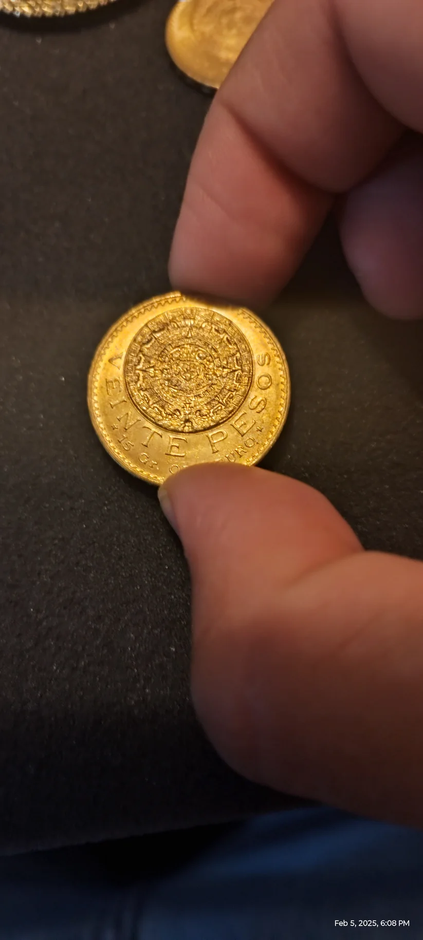 20 Pesos 22k (21.6k) Gold Coin Random Year - Image 3